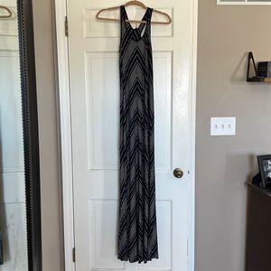 Ingrid & Isabel maternity maxi dress